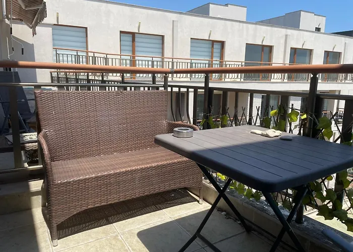 Diamond Sarafovo Lägenhetshotell Burgas