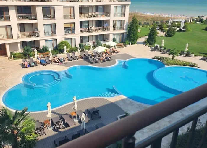 Apart-hotel Diamond Sarafovo 3*